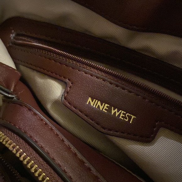 Purse - Picture 5 of 5